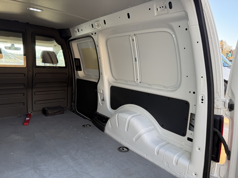 Volkswagen E-Caddy 113PK L2H1 Elektrisch Caddy ABT Maxi 37,3kWh 159km WLTP Trekhaak Airco Stoelverwarming Parkeersensor elektrisch Volkswagen E-Caddy 113PK L2H1 Elektrisch Caddy ABT Maxi 37,3kWh 159km WLTP Trekhaak Airco Stoelverwarming Parkeersensor elektrisch