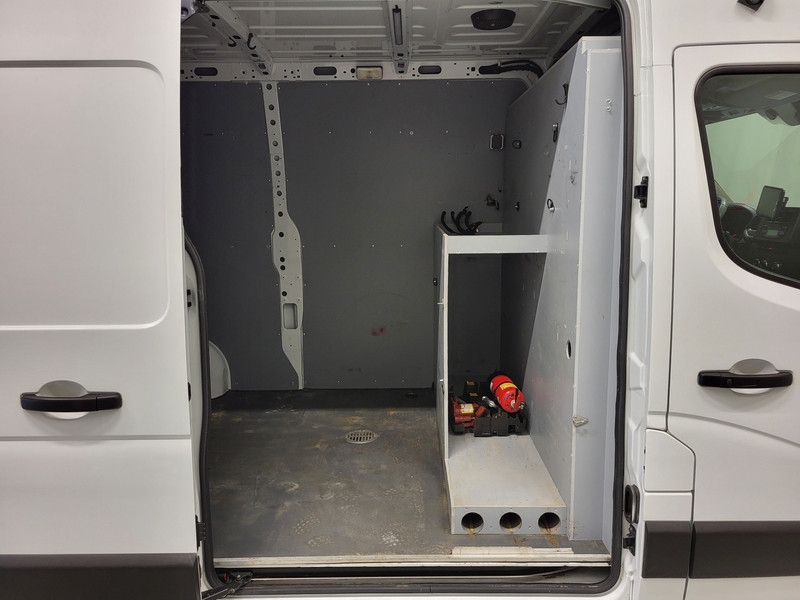 Renault Master 2.3dCi 136pk L2/H2 Euro 6!  Renault Master 2.3dCi 136pk L2/H2 Euro 6!