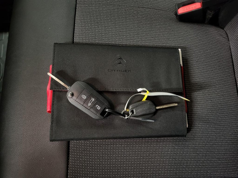 Citroen Jumpy 1.6BlueHDI Trekhaak 1800kg Euro 6!  Citroen Jumpy 1.6BlueHDI Trekhaak 1800kg Euro 6!