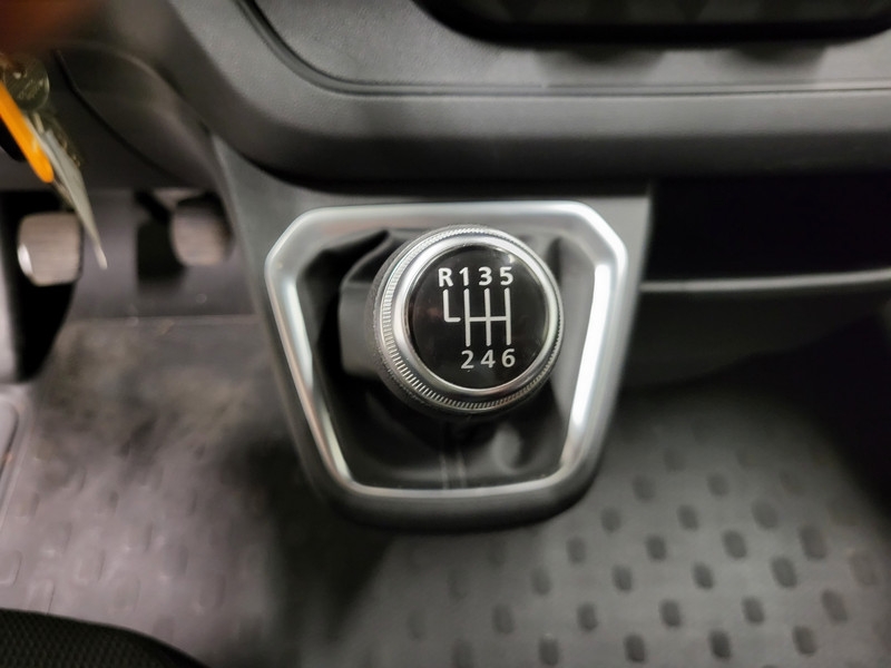 Renault Trafic 2.0dCi 131pk L2/H1 Euro 6!  Renault Trafic 2.0dCi 131pk L2/H1 Euro 6!