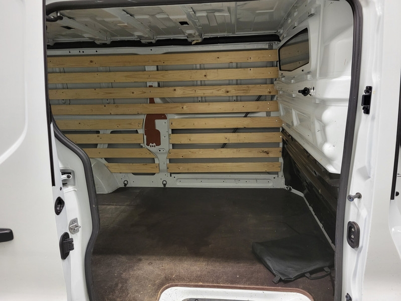 Renault Trafic 2.0dCi 131pk L2/H1 Euro 6!  Renault Trafic 2.0dCi 131pk L2/H1 Euro 6!