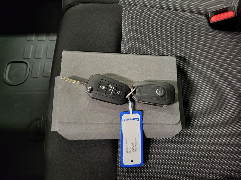 Opel Vivaro 2.0BlueHDi 145pk L2/H1 Euro 6!  Opel Vivaro 2.0BlueHDi 145pk L2/H1 Euro 6!