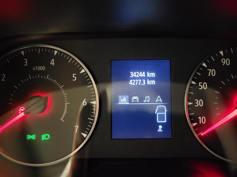 Renault Trafic 2.0dCi L2/H1 Trekhaak Euro 6!  Renault Trafic 2.0dCi L2/H1 Trekhaak Euro 6!