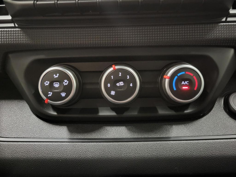 Renault Trafic 2.0dCi L2/H1 Trekhaak Euro 6!  Renault Trafic 2.0dCi L2/H1 Trekhaak Euro 6!