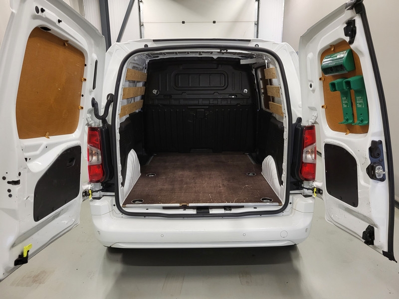 Opel Combo 1.2Turbo 111pk Benzine!  Opel Combo 1.2Turbo 111pk Benzine!