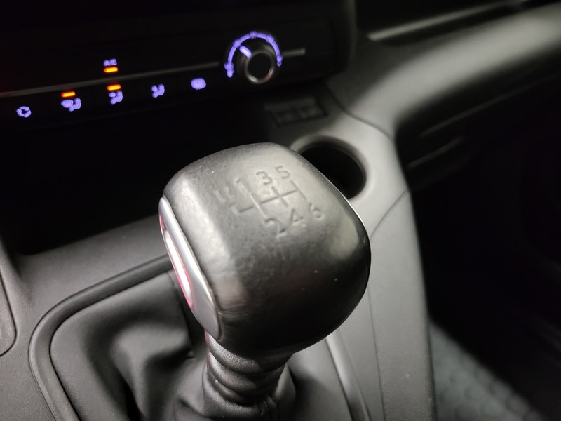 Opel Combo 1.2Turbo 111pk Benzine!  Opel Combo 1.2Turbo 111pk Benzine!