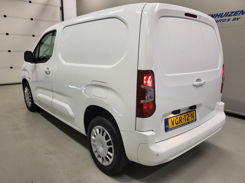 Opel Combo 1.2Turbo 111pk Benzine!  Opel Combo 1.2Turbo 111pk Benzine!