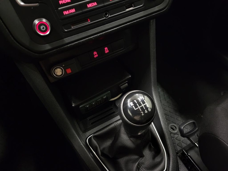 Volkswagen Caddy 2.0TDI 4-Motion Trekhaak Euro 6!  Volkswagen Caddy 2.0TDI 4-Motion Trekhaak Euro 6!