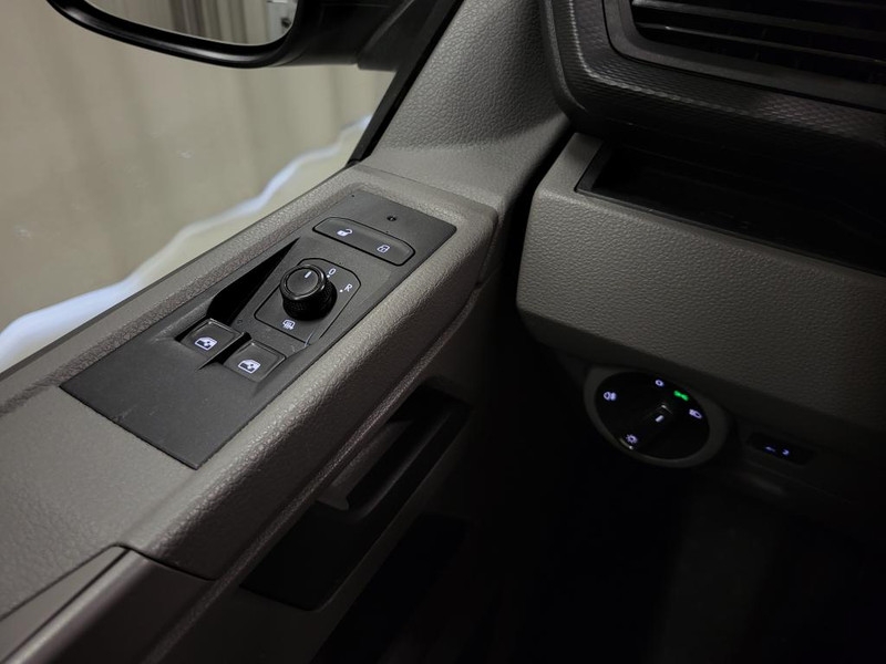 Volkswagen Transporter 2.0TDI Dubbele Cabine Pick-Up Euro 6  Volkswagen Transporter 2.0TDI Dubbele Cabine Pick-Up Euro 6