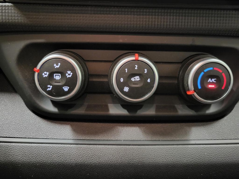 Renault Trafic 2.0dCi L2/H1 Trekhaak Euro 6!  Renault Trafic 2.0dCi L2/H1 Trekhaak Euro 6!