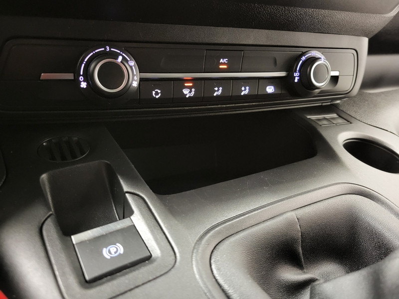 Peugeot Partner 1.2PureTech 111pk Benzine!  Peugeot Partner 1.2PureTech 111pk Benzine!