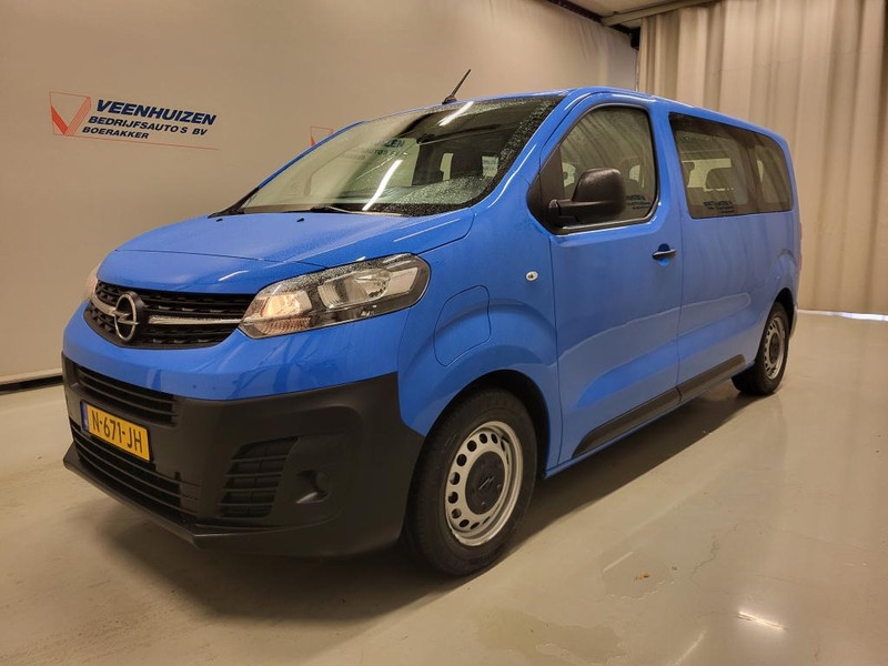 Opel Vivaro-e Combi 50kWh L2/H1 9-Personenbus 220km Actieradius!  elektrisch Opel Vivaro-e Combi 50kWh L2/H1 9-Personenbus 220km Actieradius!  elektrisch