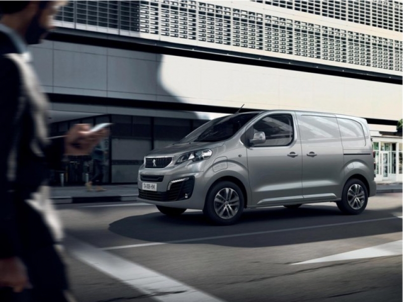 Peugeot Expert 75kWh e-expert standard pro 100kW aut  elektrisch