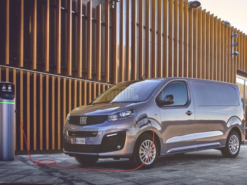 Fiat Scudo 50kWh ev l2 100kW aut